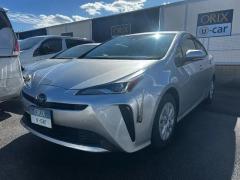 トヨタ プリウス