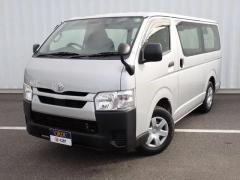 トヨタ ハイエースバン
