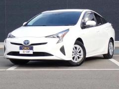 トヨタ プリウス